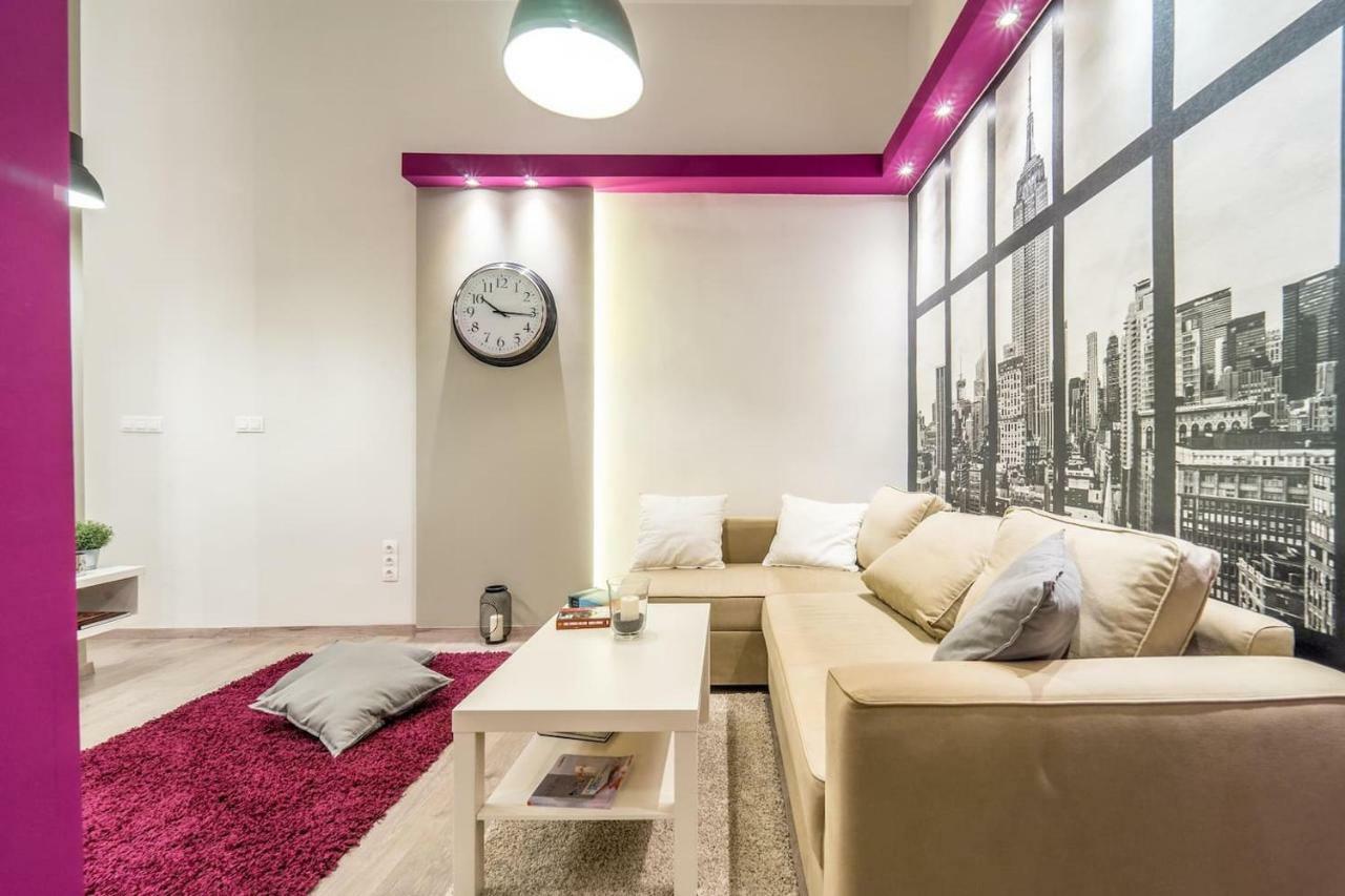 Cozy Downtown Studio Apartment Budapeste Exterior foto