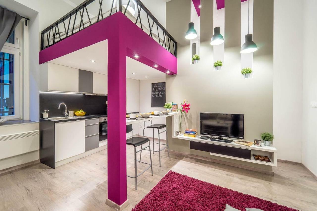 Cozy Downtown Studio Apartment Budapeste Exterior foto